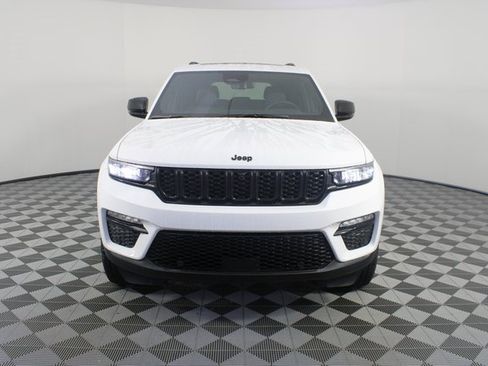 New 2025 Jeep Grand Cherokee Limited image 31