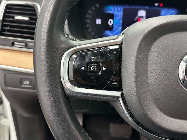 Used 2023 Volvo XC90 B6 Plus w/ Protection Package Premier AWD/4WD image 41