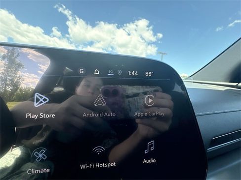 New 2026 Chevrolet Traverse LT w/ Midnight/Sport Edition image 14