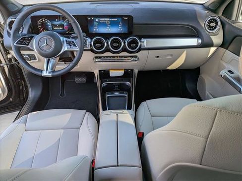 New 2026 Mercedes-Benz GLB 250 image 13