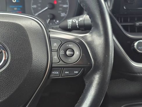 Used 2023 Toyota Corolla SE FWD image 7