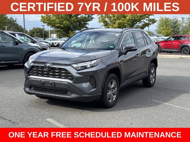 Used 2024 Toyota RAV4 XLE FWD image 5
