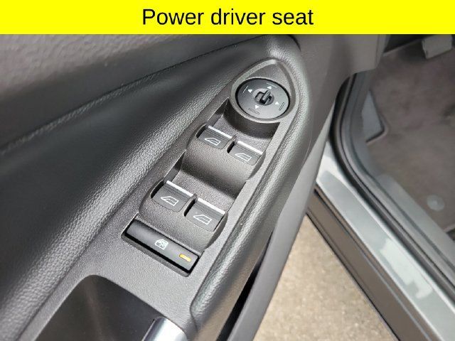 Used 2018 Ford Escape Titanium w/ Ford Safe & Smart Package AWD/4WD image 21