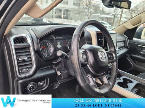 Used 2019 RAM 1500 Laramie image 9