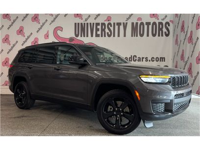 Used 2023 Jeep Grand Cherokee L Laredo