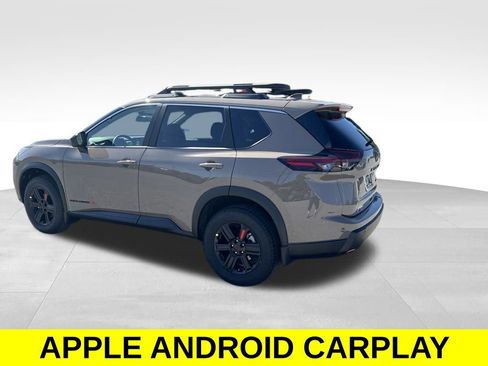 Certified 2025 Nissan Rogue SV image 3