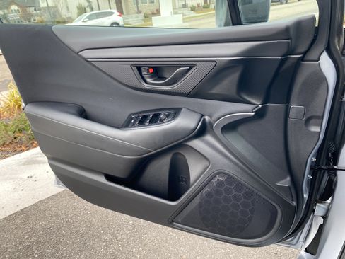 Used 2024 Subaru Legacy image 17