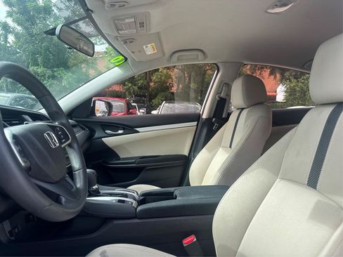 Used 2018 Honda Civic LX image 9