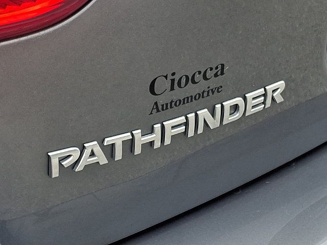 Used 2019 Nissan Pathfinder SL AWD/4WD image 29