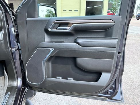 Used 2023 Chevrolet Silverado 1500 LT Trail Boss image 16