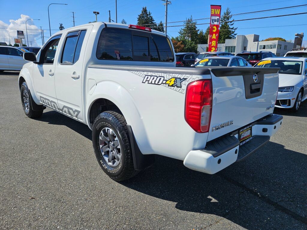 Used 2016 Nissan Frontier PRO-4X w/ Pro-4x Graphics Package AWD/4WD image 6