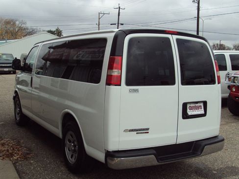 Used 2014 Chevrolet Express 1500 LT w/ LT Preferred Equipment Group image 5