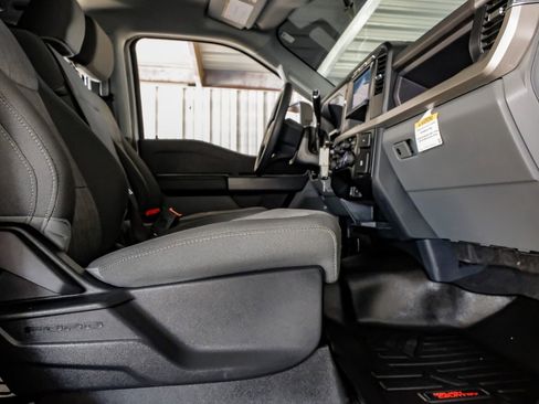 Used 2023 Ford F250 XL w/ STX Appearance Package image 31