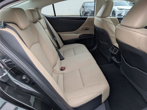 Used 2021 Lexus ES 350 w/ Premium Package image 11