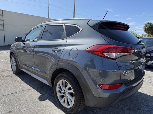 Used 2017 Hyundai Tucson SE AWD/4WD image 5