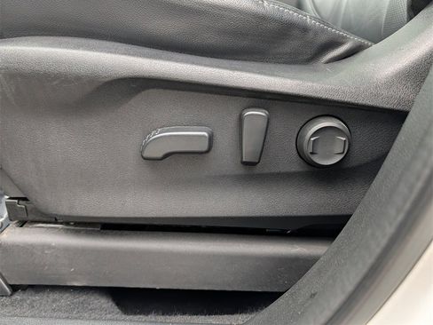 Used 2020 Subaru Ascent Limited w/ Technology Package image 20