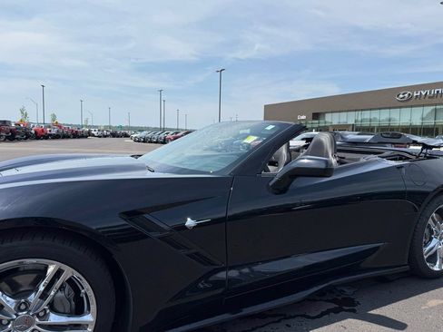Used 2017 Chevrolet Corvette Stingray Convertible w/ 3LT Preferred Equipment Group RWD image 11