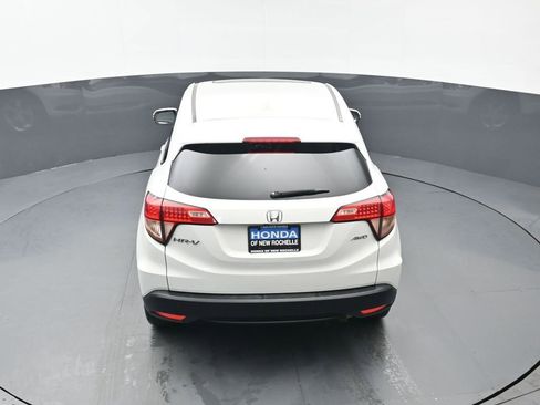 Used 2017 Honda HR-V EX image 34