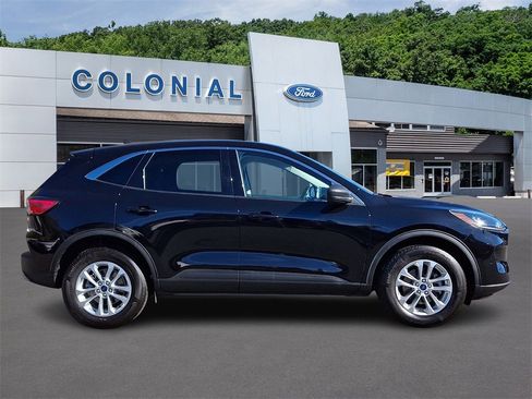 Certified 2022 Ford Escape SE w/ Convenience Package image 7