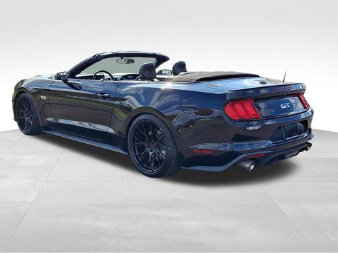 Used 2018 Ford Mustang GT Premium RWD image 4
