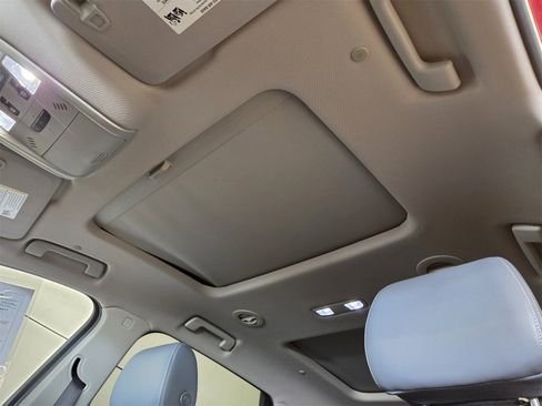 Used 2020 Buick Enclave Premium w/ Sun and Sites Package image 10