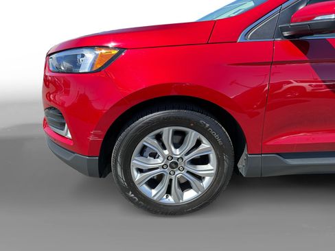 Used 2023 Ford Edge Titanium AWD/4WD image 9