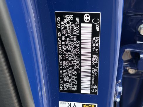 New 2026 Toyota Prius Plug-In Hybrid FWD image 23