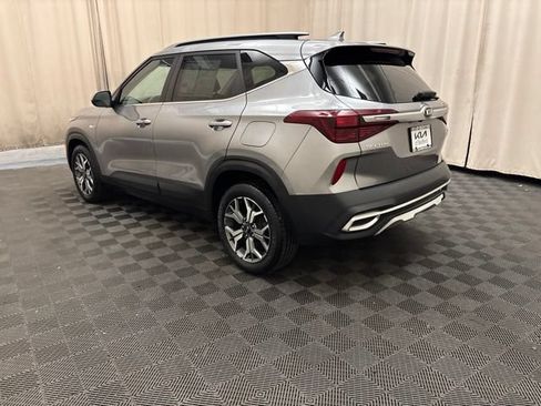 Certified 2021 Kia Seltos EX AWD/4WD image 7