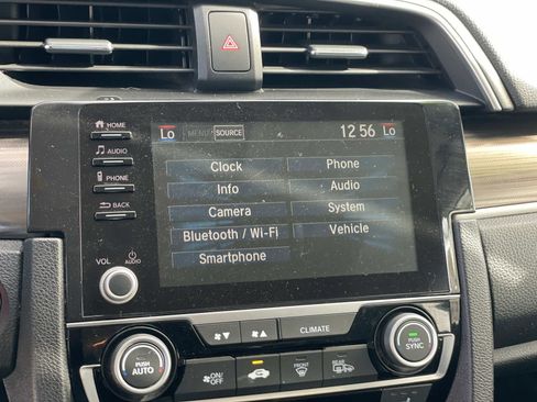 Used 2020 Honda Civic EX image 9