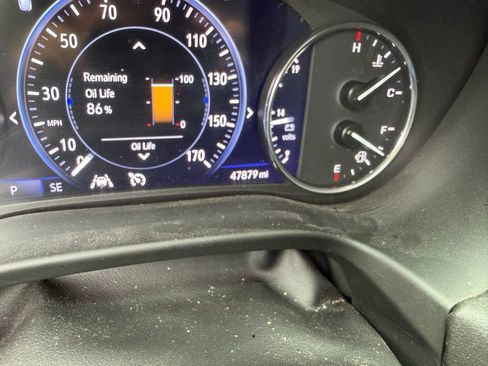 Used 2023 Buick Enclave Avenir w/ Avenir Technology Package image 12