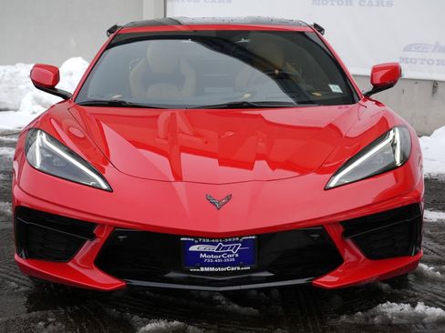 Used 2021 Chevrolet Corvette Stingray Preferred Cpe w/ Engine Appearance Package image 9