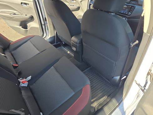 New 2025 Nissan Versa SR w/ Trunk Package image 11