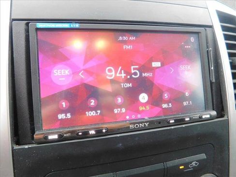 Used 2017 Nissan Frontier SV image 11