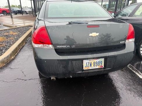 Used 2016 Chevrolet Impala LT FWD image 9