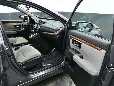 Used 2018 Honda CR-V EX image 11