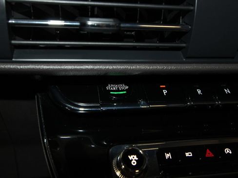 Used 2024 Lincoln Corsair FWD w/ Equipment Group 101A image 13