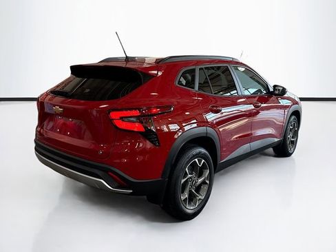 New 2026 Chevrolet Trax LT w/ Driver Confidence Package image 6