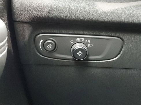 Certified 2023 Buick Envision Essence w/ Sport Touring Package image 20