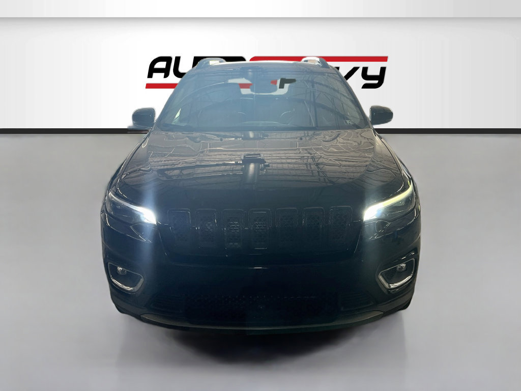 Used 2022 Jeep Cherokee Latitude AWD/4WD image 2