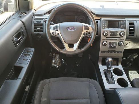 Used 2019 Ford Flex SE FWD image 15