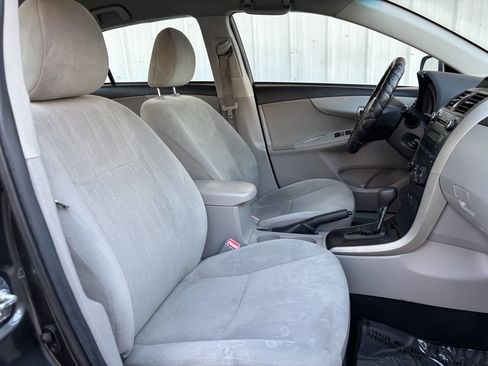 Used 2012 Toyota Corolla L image 16