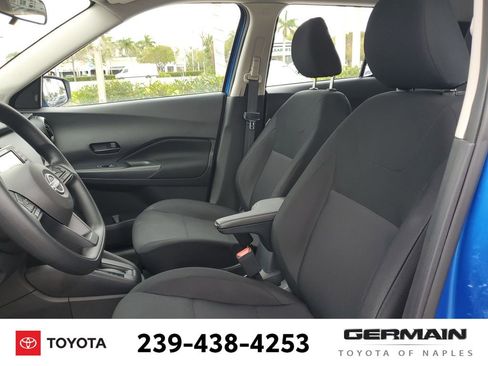 Used 2023 Nissan Kicks S image 20