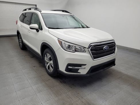 Used 2019 Subaru Ascent Premium image 13