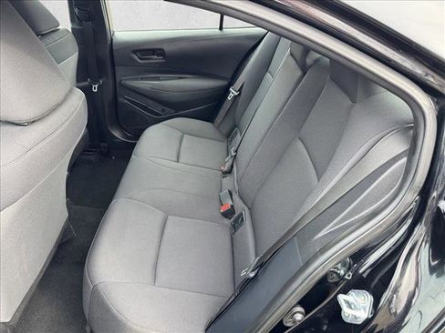 Used 2024 Toyota Corolla LE FWD image 17