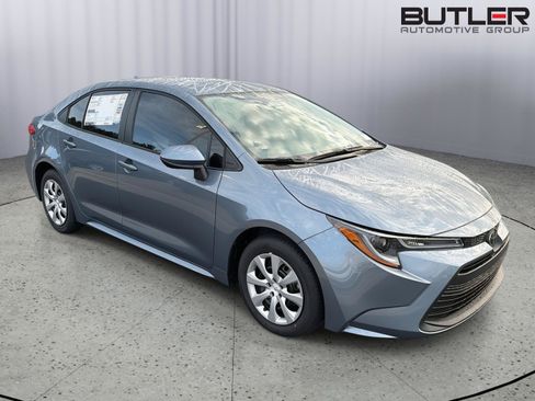 New 2026 Toyota Corolla LE FWD image 8