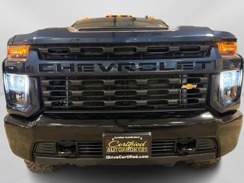 Used 2021 Chevrolet Silverado 2500 Custom w/ Custom Value Package image 10