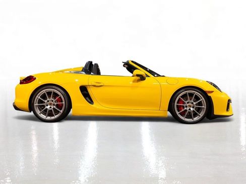 Used 2016 Porsche Boxster Spyder image 4