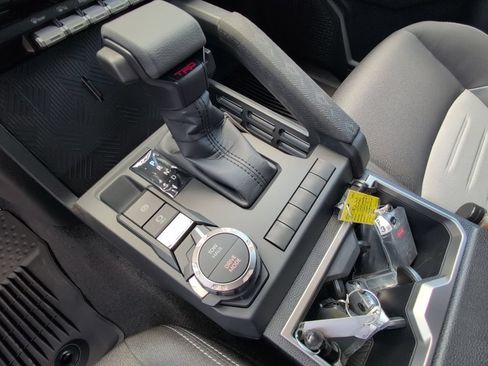 Certified 2026 Toyota Tacoma TRD Sport AWD/4WD image 21