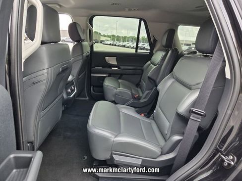 New 2026 Ford Expedition Active RWD image 10