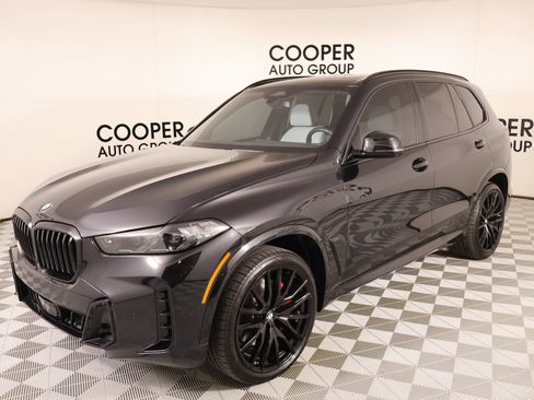 Used 2026 BMW X5 xDrive40i w/ M Sport Package AWD/4WD image 11